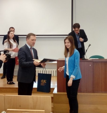 Izabela Stasiuk zdobywczynią indeksu na Administrację!